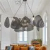 Czarna lampa wisząca z rattanu Czarna lampa wisząca z rattanu