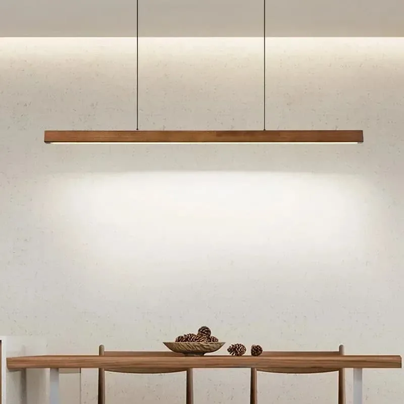 Designerska lampa z drewna wysokiej jakości