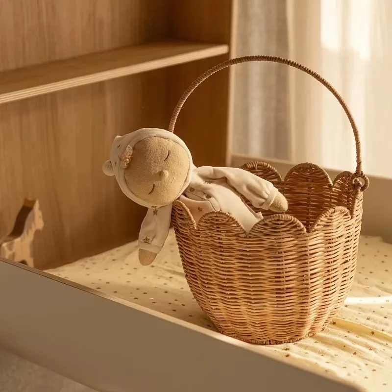 Bambus i plecionka imitująca rattan