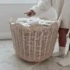 Kosz na pranie z wikliny w stylu skandynawskim Kosz na pranie z wikliny w stylu skandynawskim