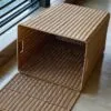 Kosz na śmieci z rotangu z pokrywką