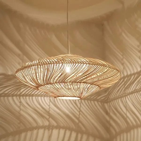 Kreatywna lampa wisząca z rattanu w stylu chińskim