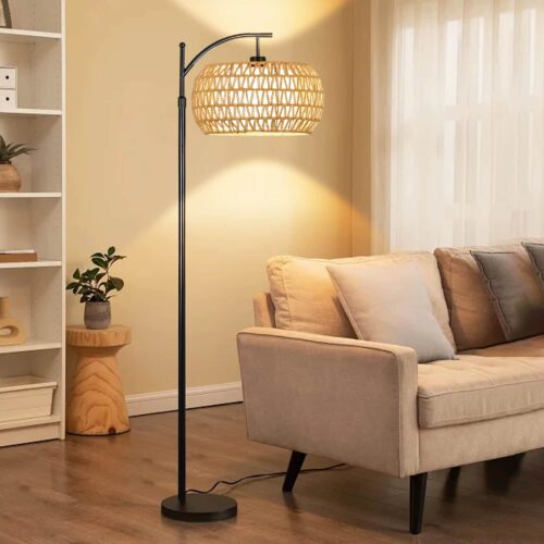 Lampa podłogowa rattanowa boho