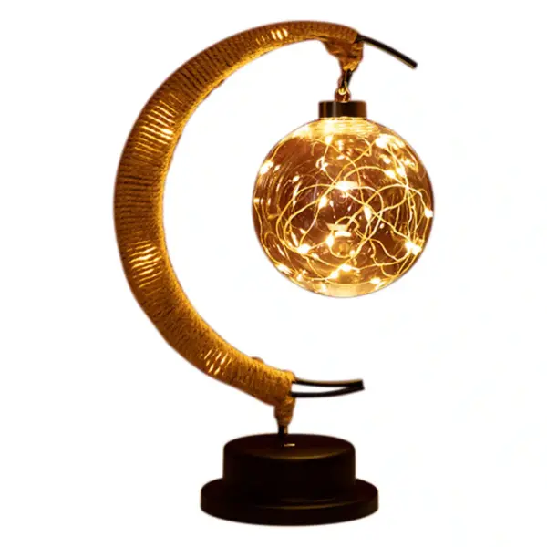 Lampa rattanowa USB w kształcie złotego księżyca Lampa rattanowa USB w kształcie złotego księżyca