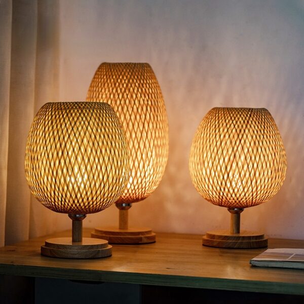 Lampa stołowa z wikliny Lampa stołowa z wikliny