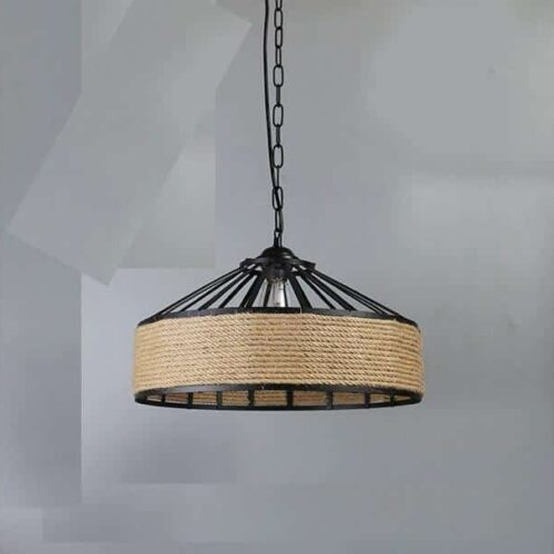 Lampa sufitowa rattanowa z czarnym stelażem Lampa sufitowa rattanowa z czarnym stelażem
