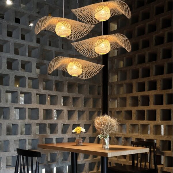 Lampa sufitowa z rattanu Lampa sufitowa z rattanu