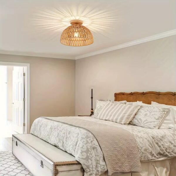 Lampa sufitowa z rattanu w stylu boho
