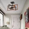 Lampa wisząca z drewna o oryginalnym i eleganckim designie Lampa wisząca z drewna o oryginalnym i eleganckim designie