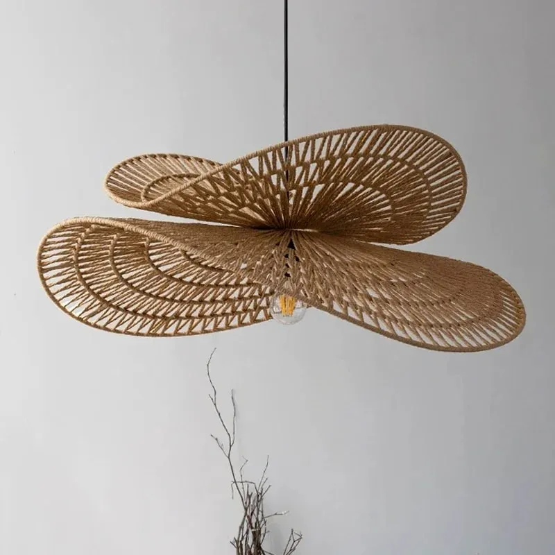 Rattan, LED i styl retro