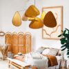 Lampa wisząca z tkaniny z pływającymi płatkami