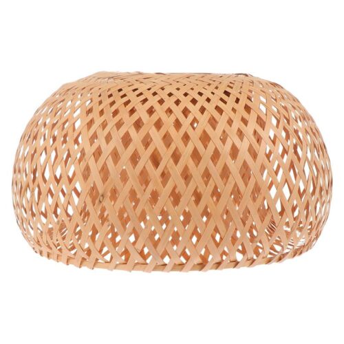 Lampka rattanowa z kloszem