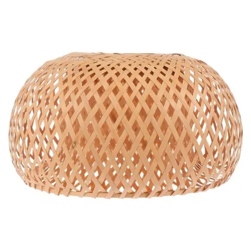 Lampka rattanowa z kloszem