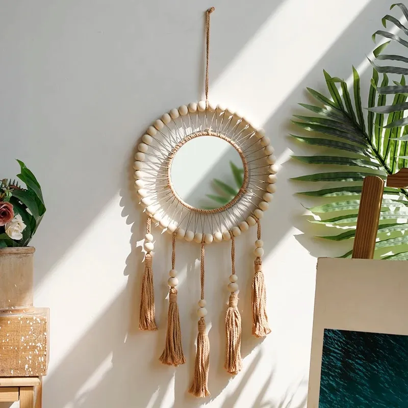 Spokój i boho w jednym lustrze rattanowym