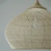 Okrągła lampa wisząca z rattanu beżowa