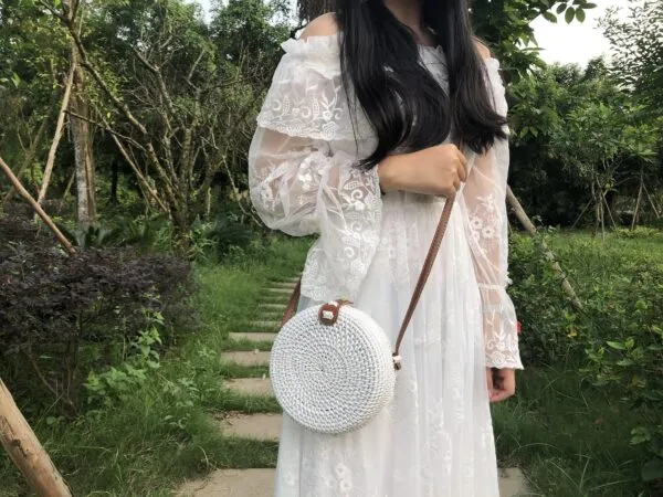 Okrągła torebka boho z wikliny Okrągła torebka boho z wikliny