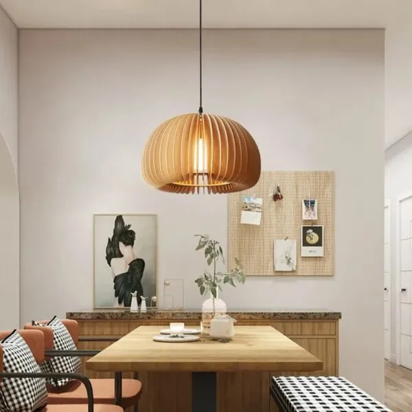 Ręcznie robiona lampa wisząca z drewna Ręcznie robiona lampa wisząca z drewna