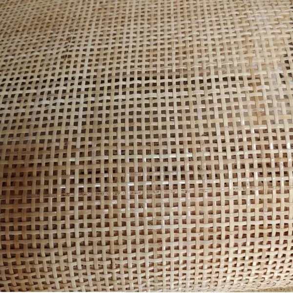 Rolka plecionki rattanowej 45 cm z naturalnego rotangu indonezyjskiego Rolka plecionki rattanowej 45 cm z naturalnego rotangu indonezyjskiego