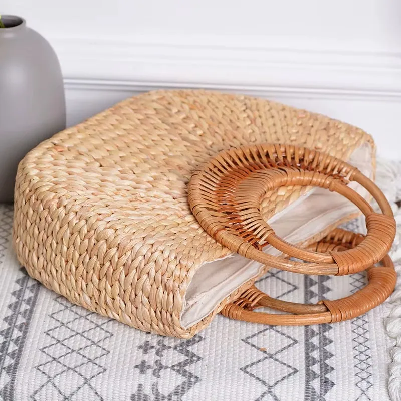 Rattan, który zachwyca formą i charakterem